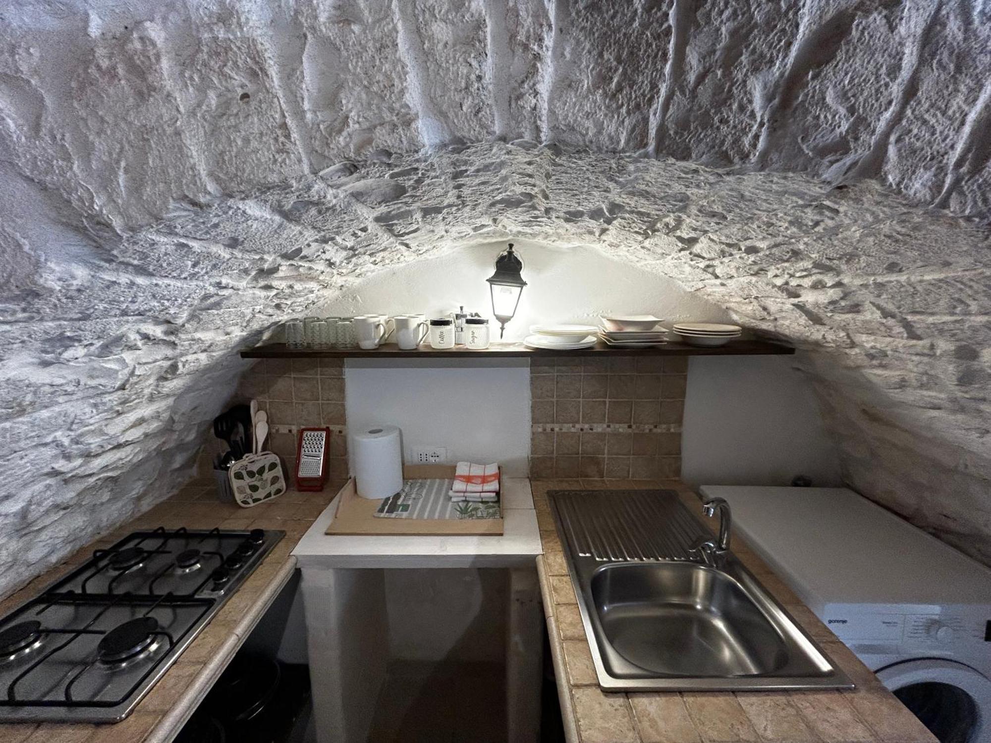 La 9 Guest House Ostuni Exterior photo